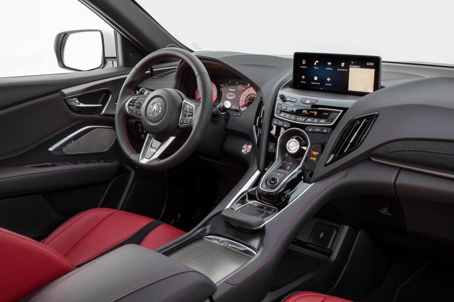 Интерьер Acura RDX A-Spec 2018 года  (фото 13 из 54)